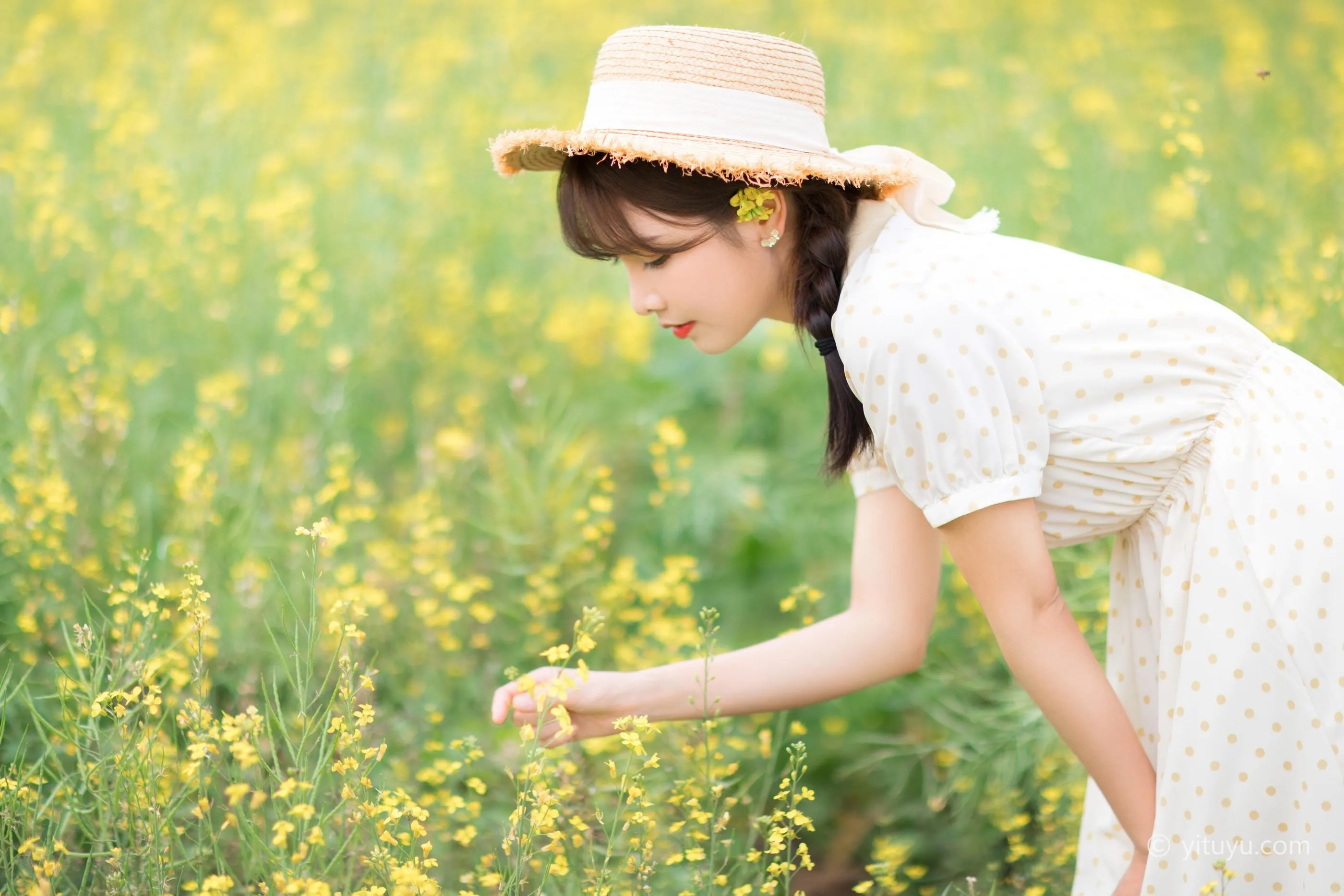 [YITUYU艺图语]2021.04.01 生如夏花 湘湘 [25P]插图9